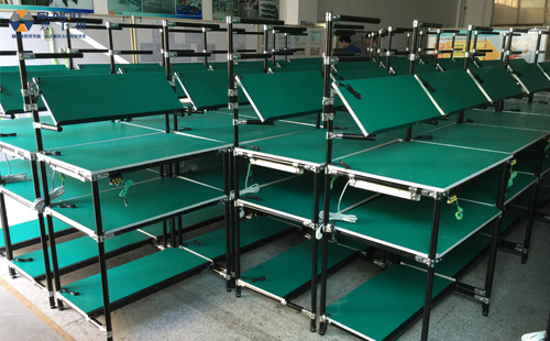 不銹鋼<a href='/jingyiguan.htm' class='keys' title='點(diǎn)擊查看關(guān)于精益管的相關(guān)信息' target='_blank'>精益管</a>工作臺(tái) 不銹鋼精益管工作臺(tái)