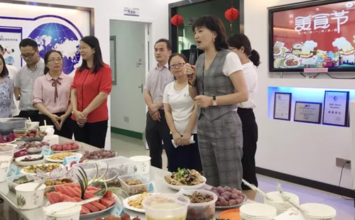 楊麗講話 楊麗講話