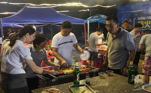 篝火晚會 篝火晚會