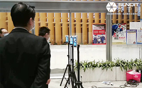 復(fù)工必備 紅外測(cè)溫人臉識(shí)別智能系統(tǒng) 復(fù)工必備 紅外測(cè)溫人臉識(shí)別智能系統(tǒng)