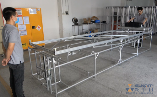 跨工位LCIA機構(蹺蹺板原理) 跨工位LCIA機構(蹺蹺板原理)