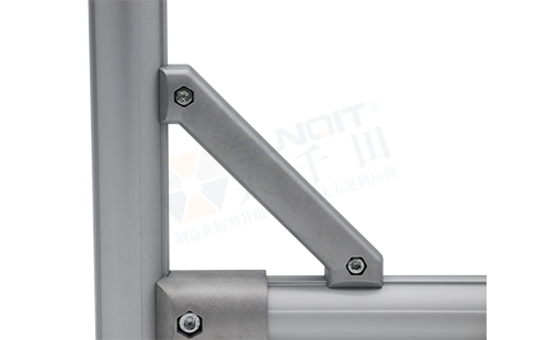 45°加強(qiáng)長接頭應(yīng)用圖 45°加強(qiáng)長接頭應(yīng)用圖