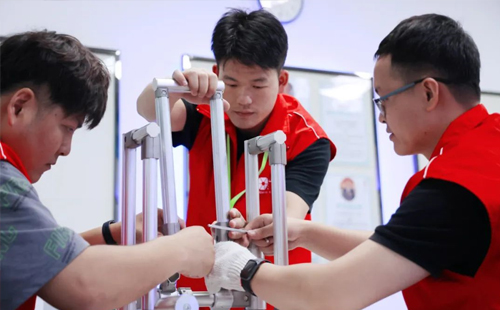 炎炎夏日迎來7月LCIA課程報名火熱不斷! 炎炎夏日迎來7月LCIA課程報名火熱不斷!