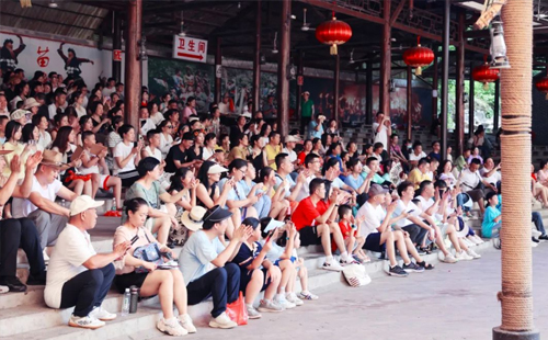 興千田2023年中總結(jié)會議&年中旅游團建 興千田2023年中總結(jié)會議&年中旅游團建