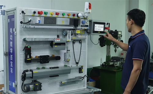 【精益<a href='/zhinengyingyuan.htm' class='keys' title='點擊查看關(guān)于LCIA的相關(guān)信息' target='_blank'>LCIA</a>341】電動教學(xué)百寶車 【精益<a href='/zhinengyingyuan.htm' class='keys' title='點擊查看關(guān)于LCIA的相關(guān)信息' target='_blank'>LCIA</a>341】電動教學(xué)百寶車