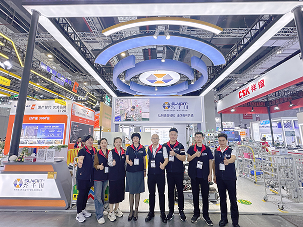 興千田上海工博會(huì)1