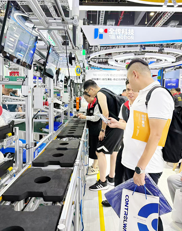 興千田上海工博會(huì)5